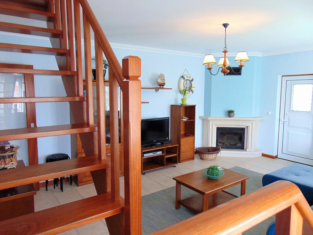 Surf Peniche - Ocean View Apartamento Exterior foto